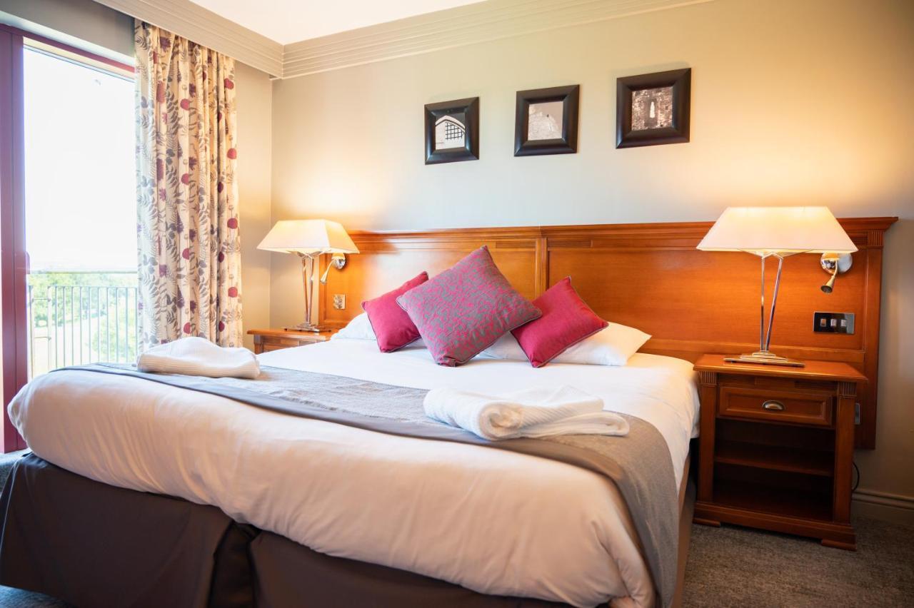 Bryn Meadows Golf, Hotel & Spa Blackwood  Esterno foto