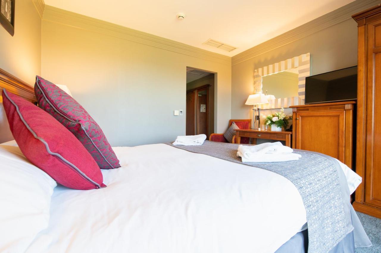 Bryn Meadows Golf, Hotel & Spa Blackwood  Esterno foto