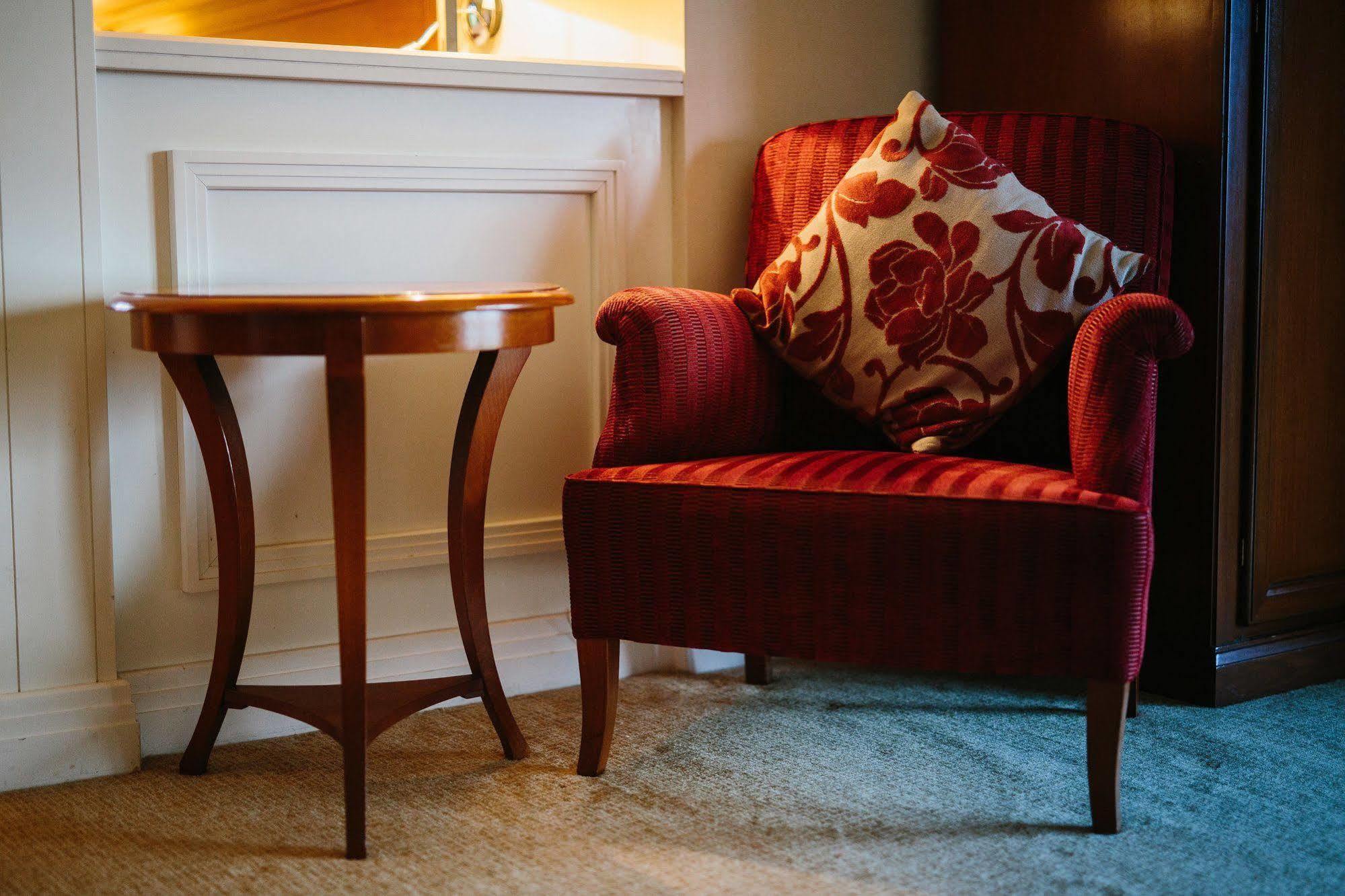 Bryn Meadows Golf, Hotel & Spa Blackwood  Esterno foto
