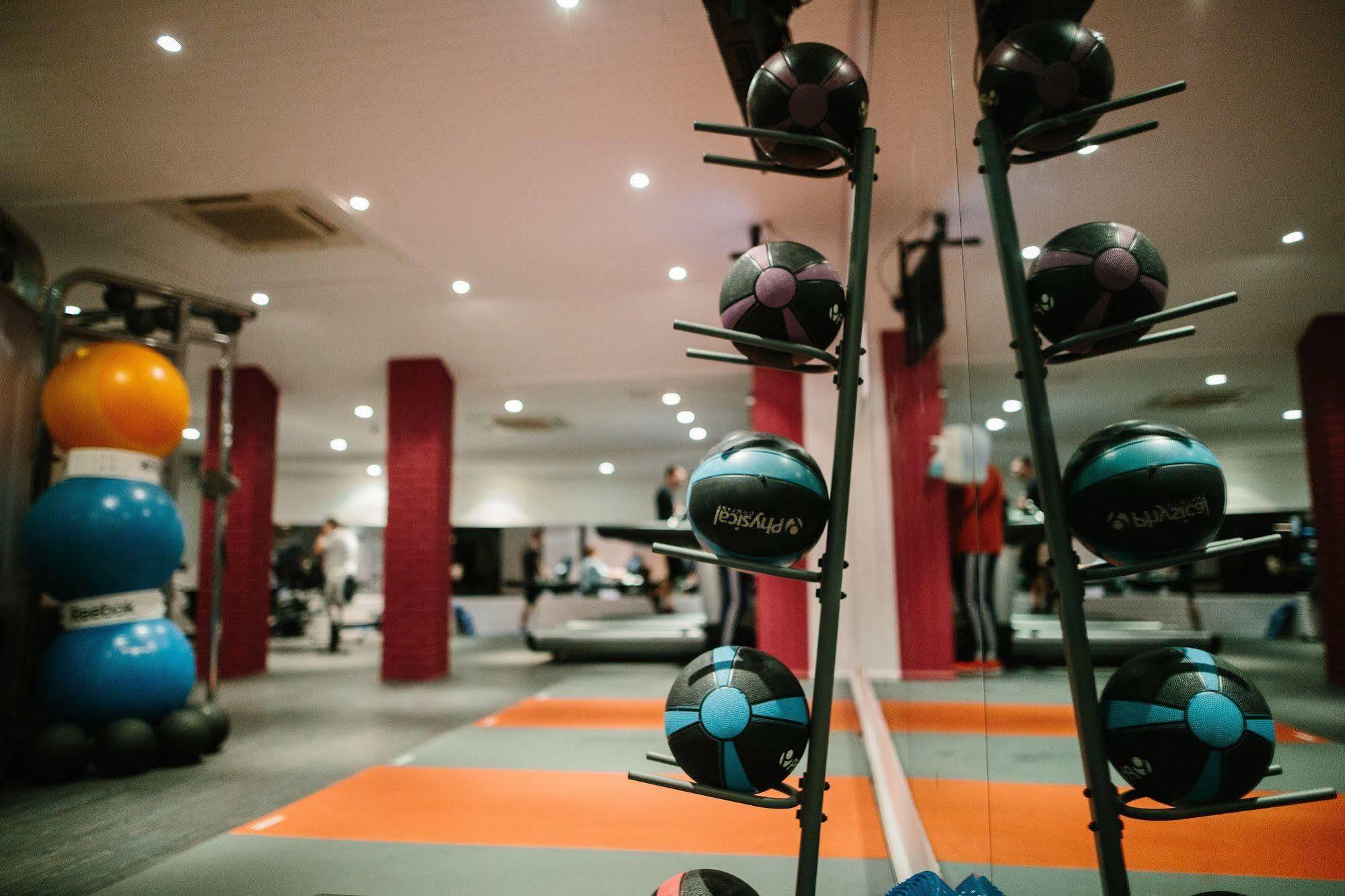 Bryn Meadows Golf, Hotel & Spa Blackwood  Esterno foto